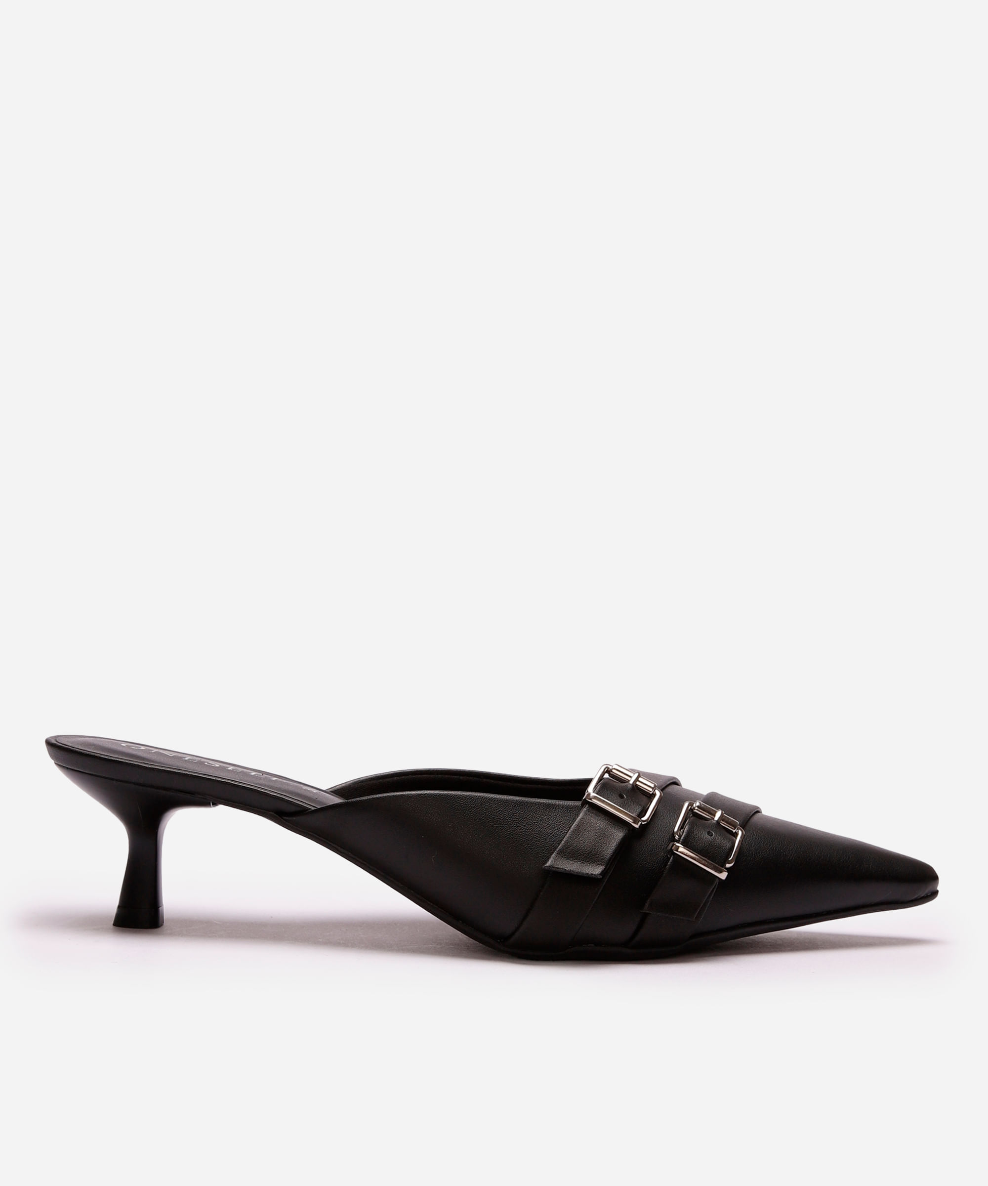 scarpin kitten com fivela oneself preto