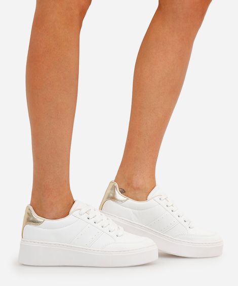 tênis casual com recortes branco