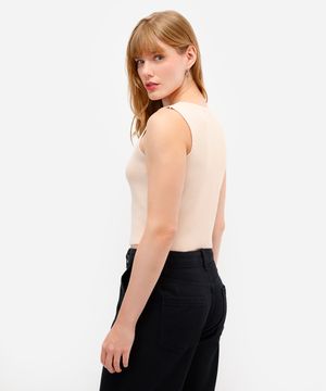 colete feminino de tricot com botões bege