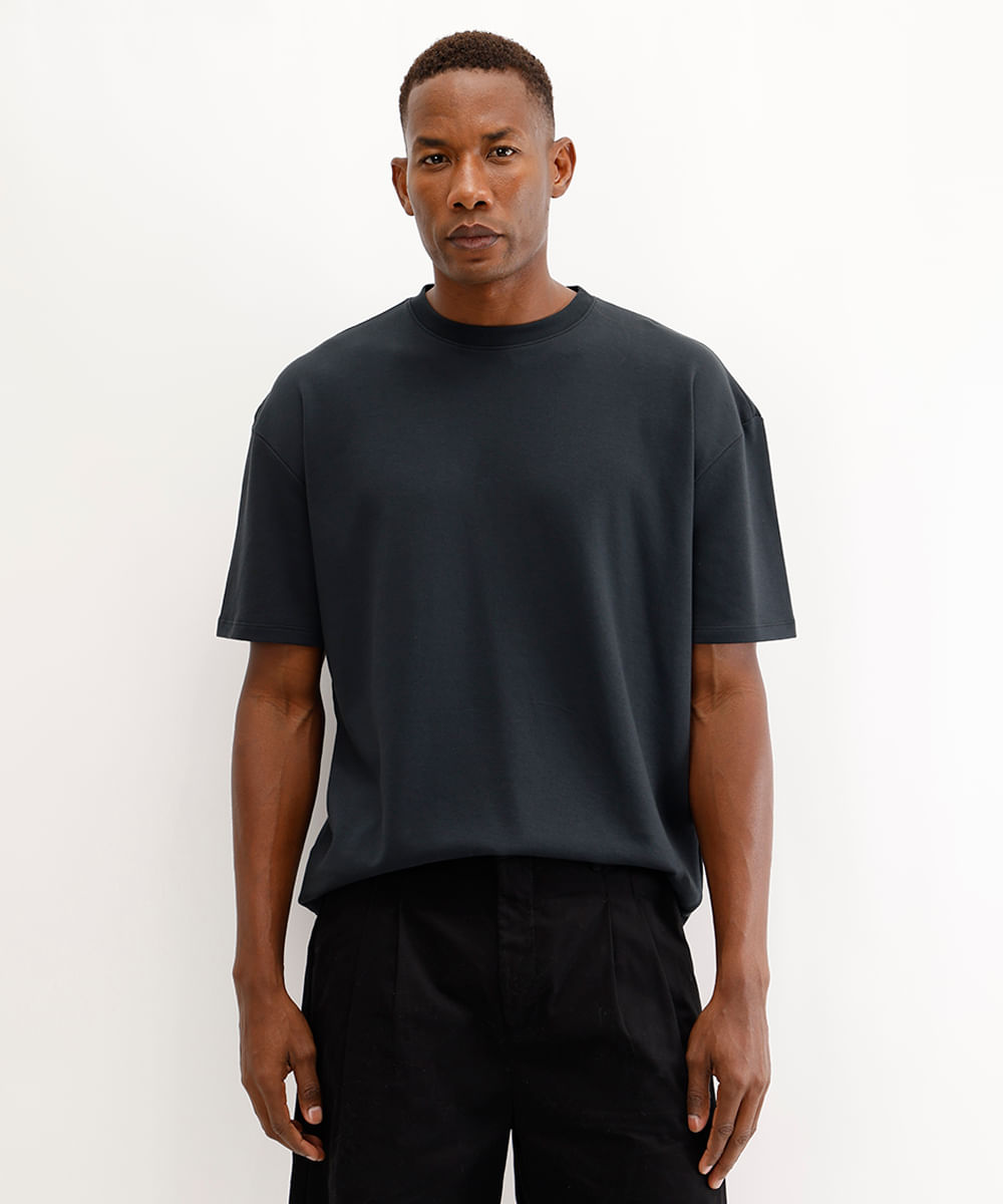 camiseta oversized masculina de algodão peruano preta