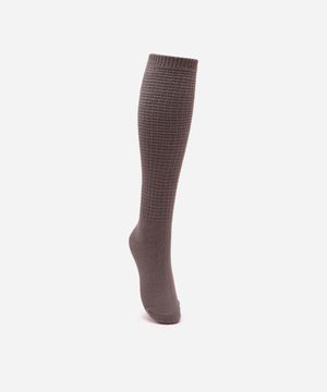 meia feminina de tricot cano longo texturizada cinza
