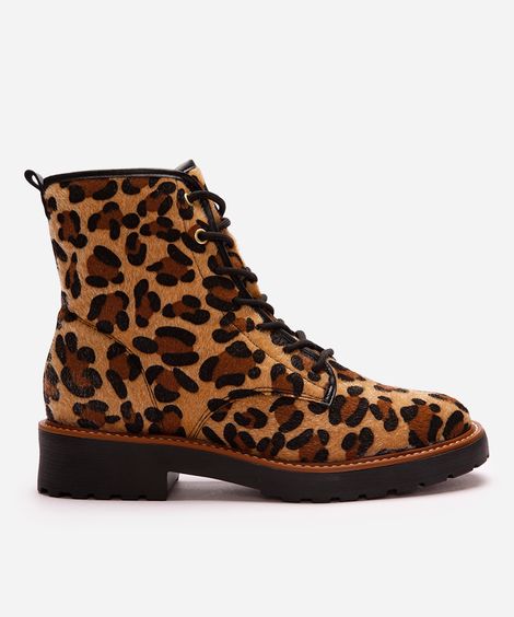 bota coturno feminina animal print texturizada vizzano bege