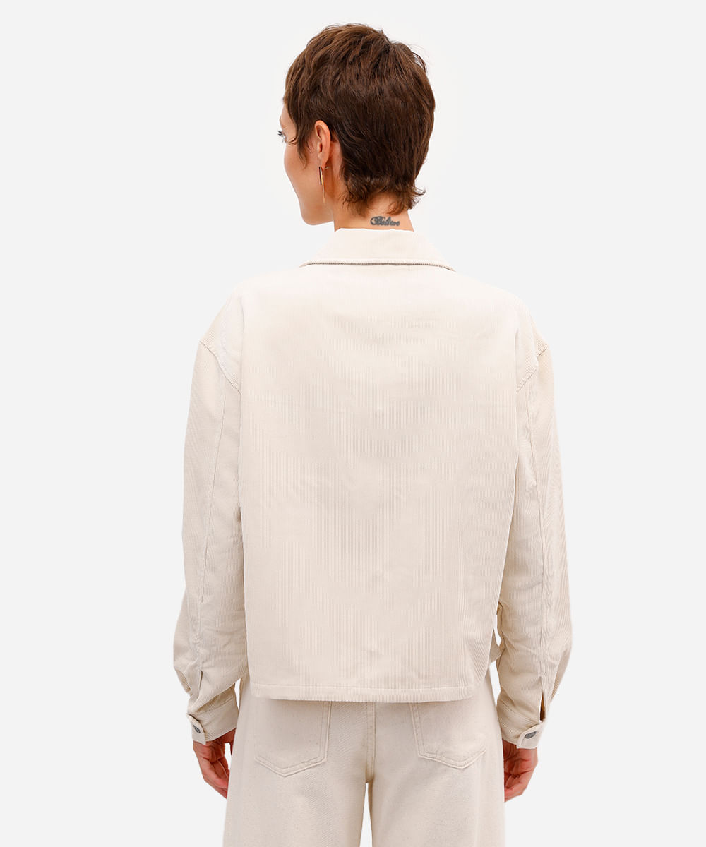 camisa feminina shacket com bolso oversized bege
