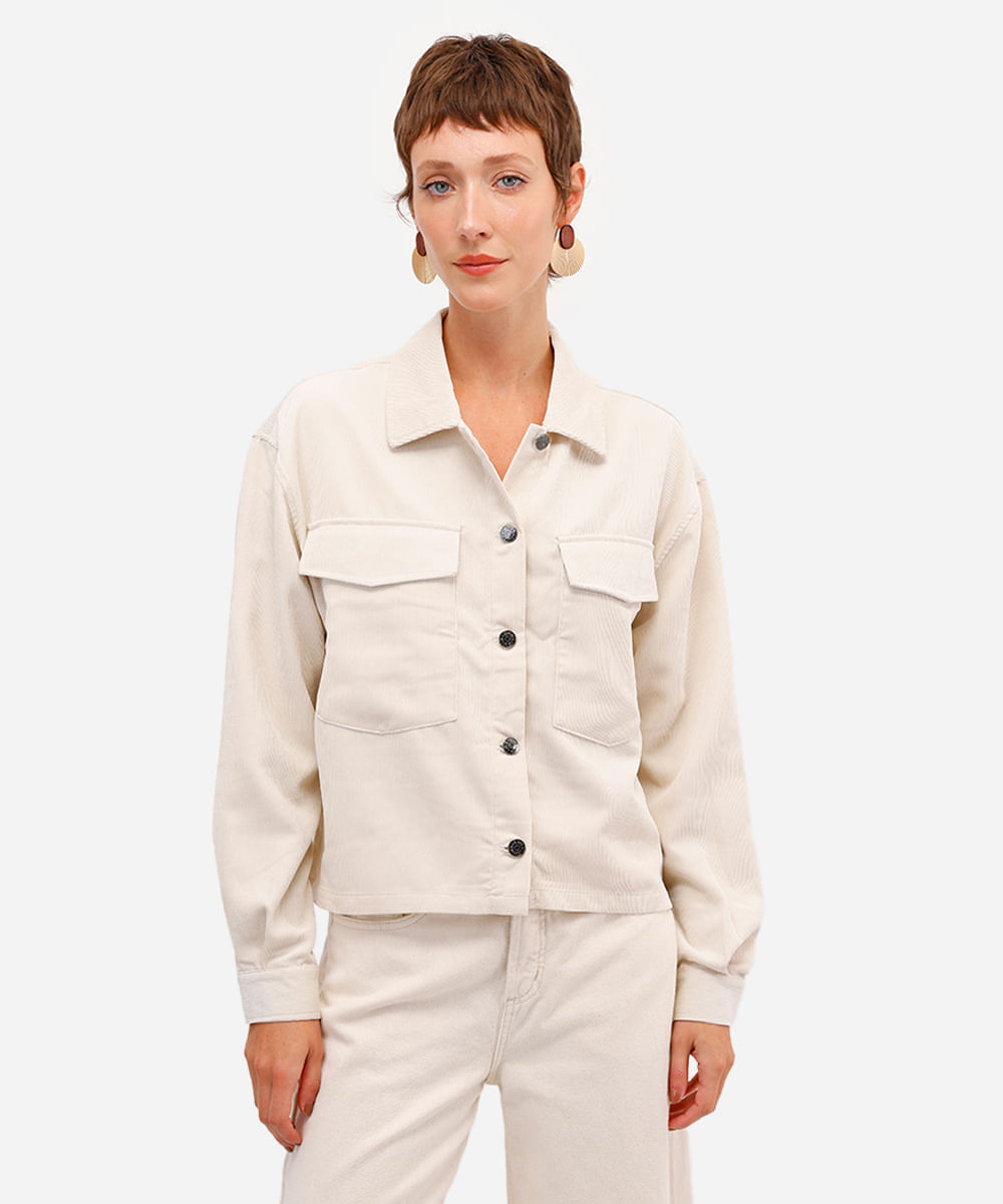 camisa feminina shacket com bolso oversized bege