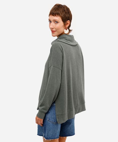 blusa oversized feminina de malha gola alta verde