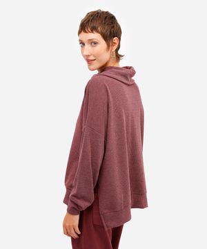 blusa oversized feminina de malha gola alta vinho
