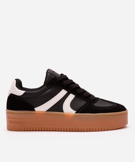 tênis plataforma casual com recortes preto
