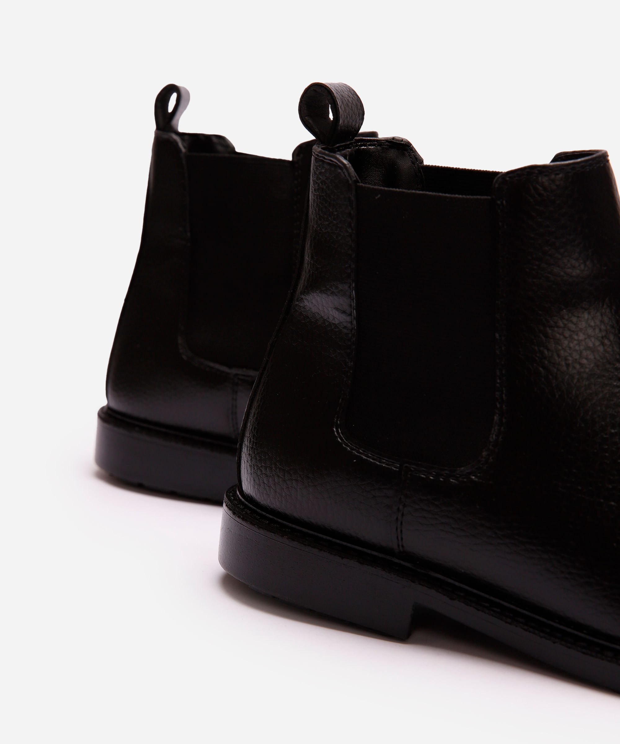 bota chelsea bico redondo preta