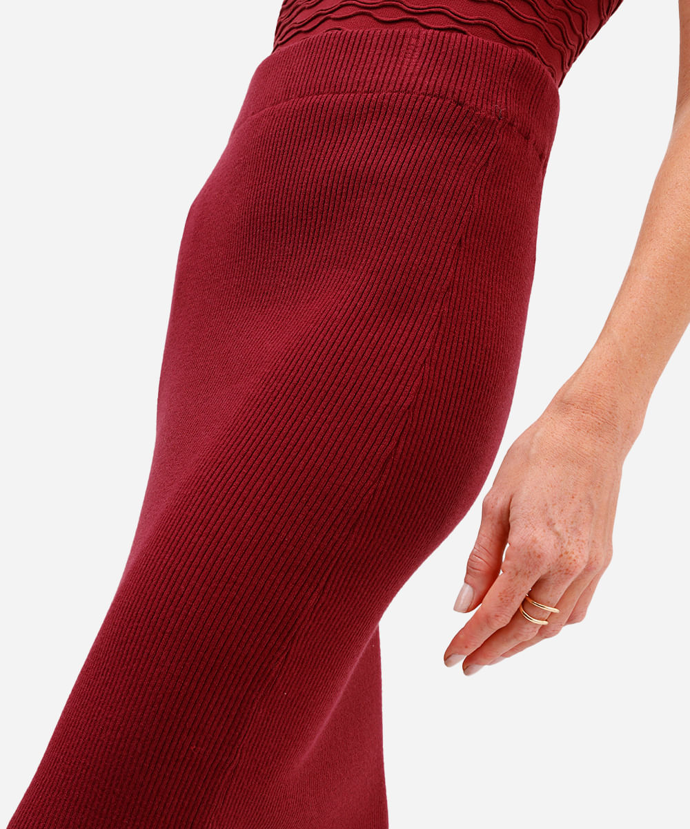 saia midi feminina de tricot cós elástico vinho