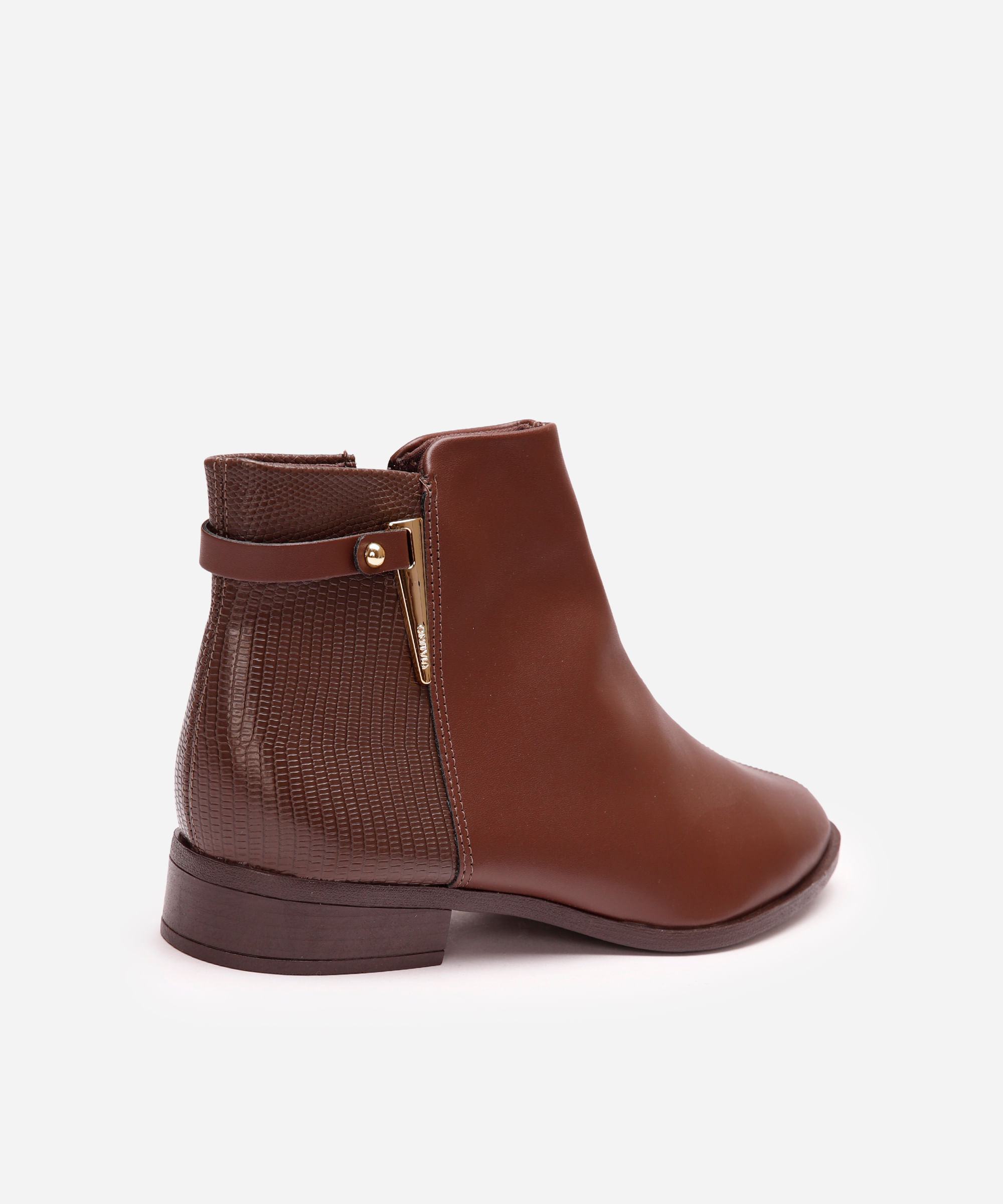 bota chelsea via uno texturizada marrom