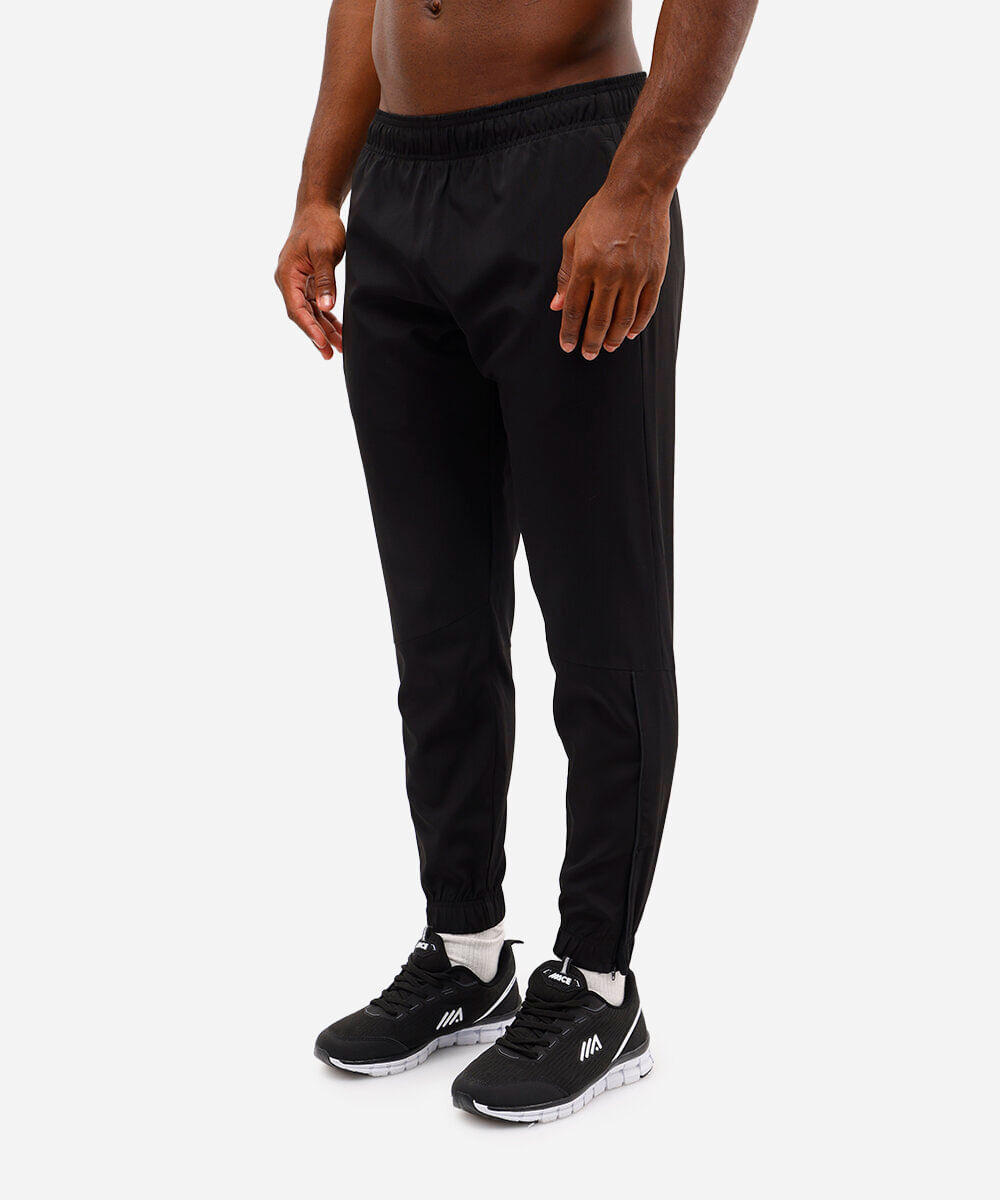 calça jogger slim com zíper na barra esportiva preta