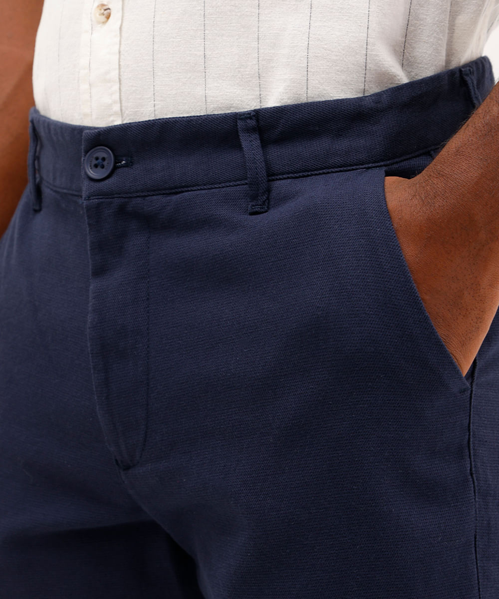bermuda reta com linho e bolso chino azul