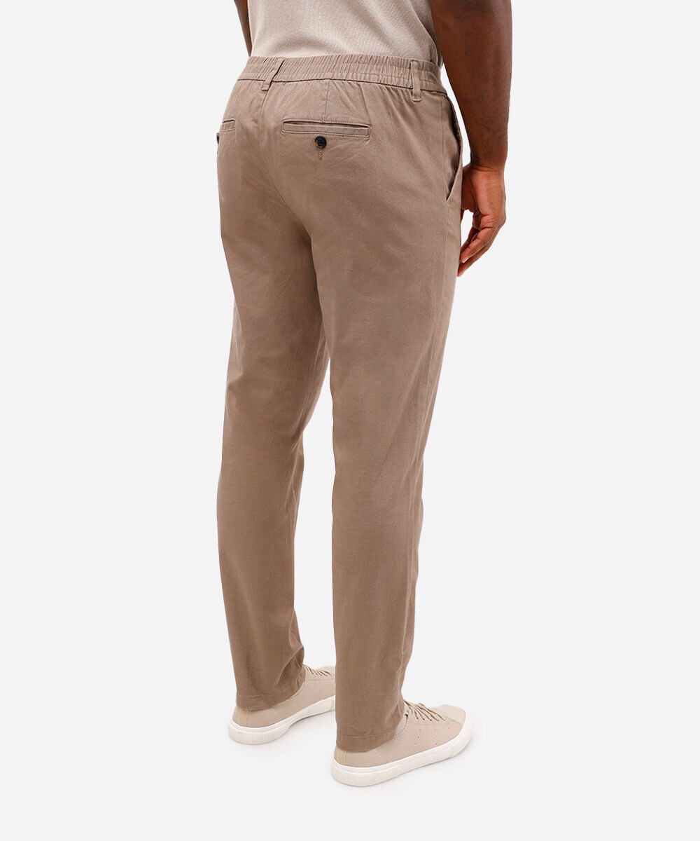 calça slim de sarja cós com elástico bege