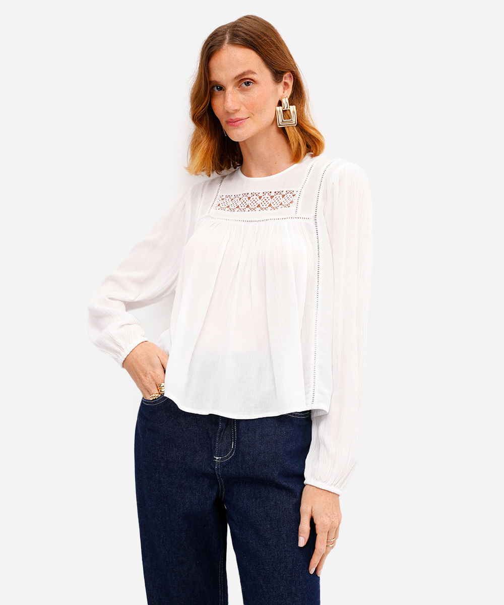 bata feminina de viscose com renda off white
