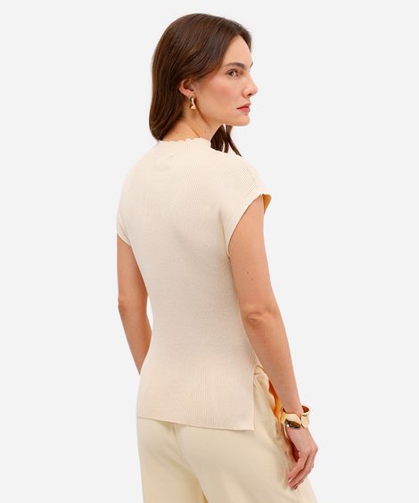 blusa feminina de tricot canelada com fendas bege