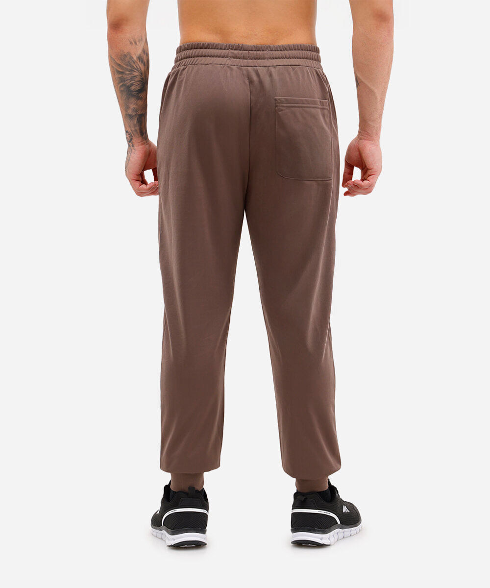 calça jogger esportiva com bolsos marrom