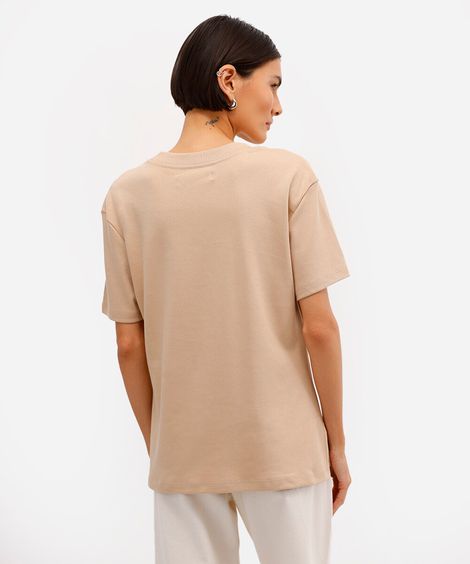 camiseta oversized feminina de algodão peruano interlock bege