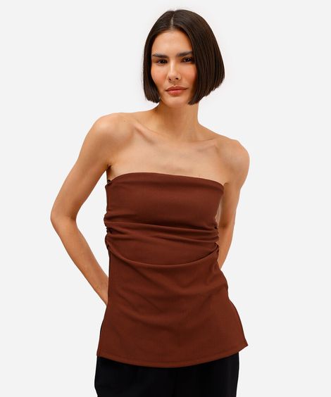 blusa alongada sem alça com franzido marrom