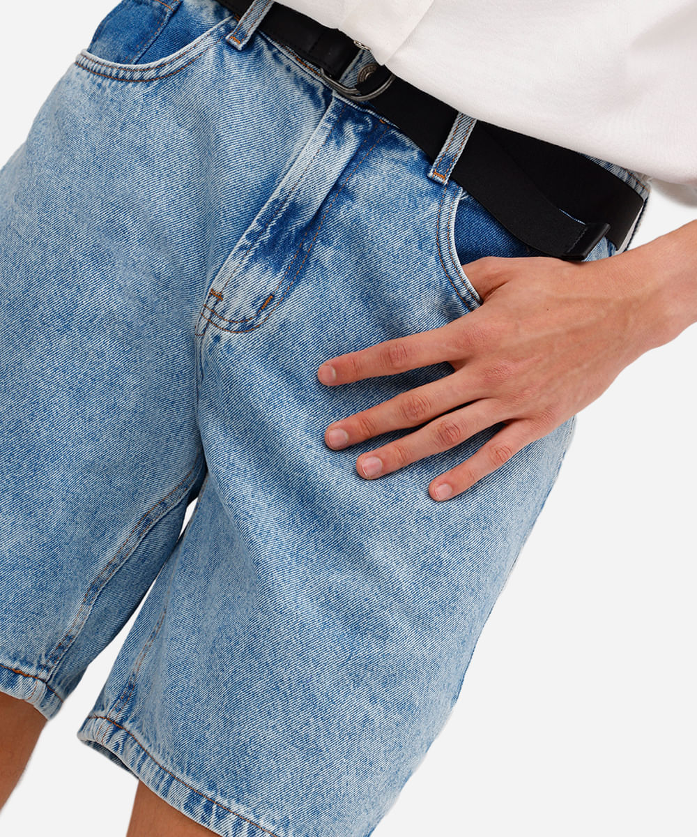 bermuda reta masculina jeans - jeans claro