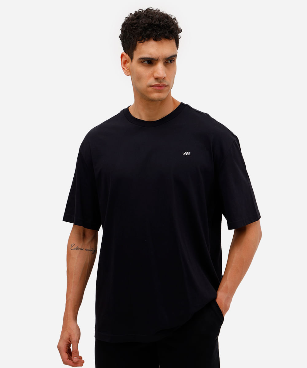 camiseta oversized masculina training club preta