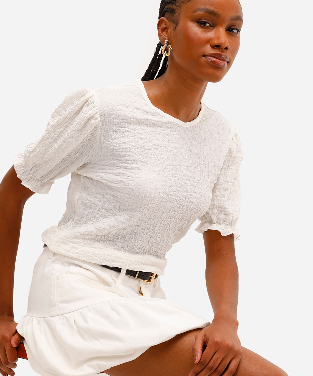 blusa feminina manga bufante texturizada off white