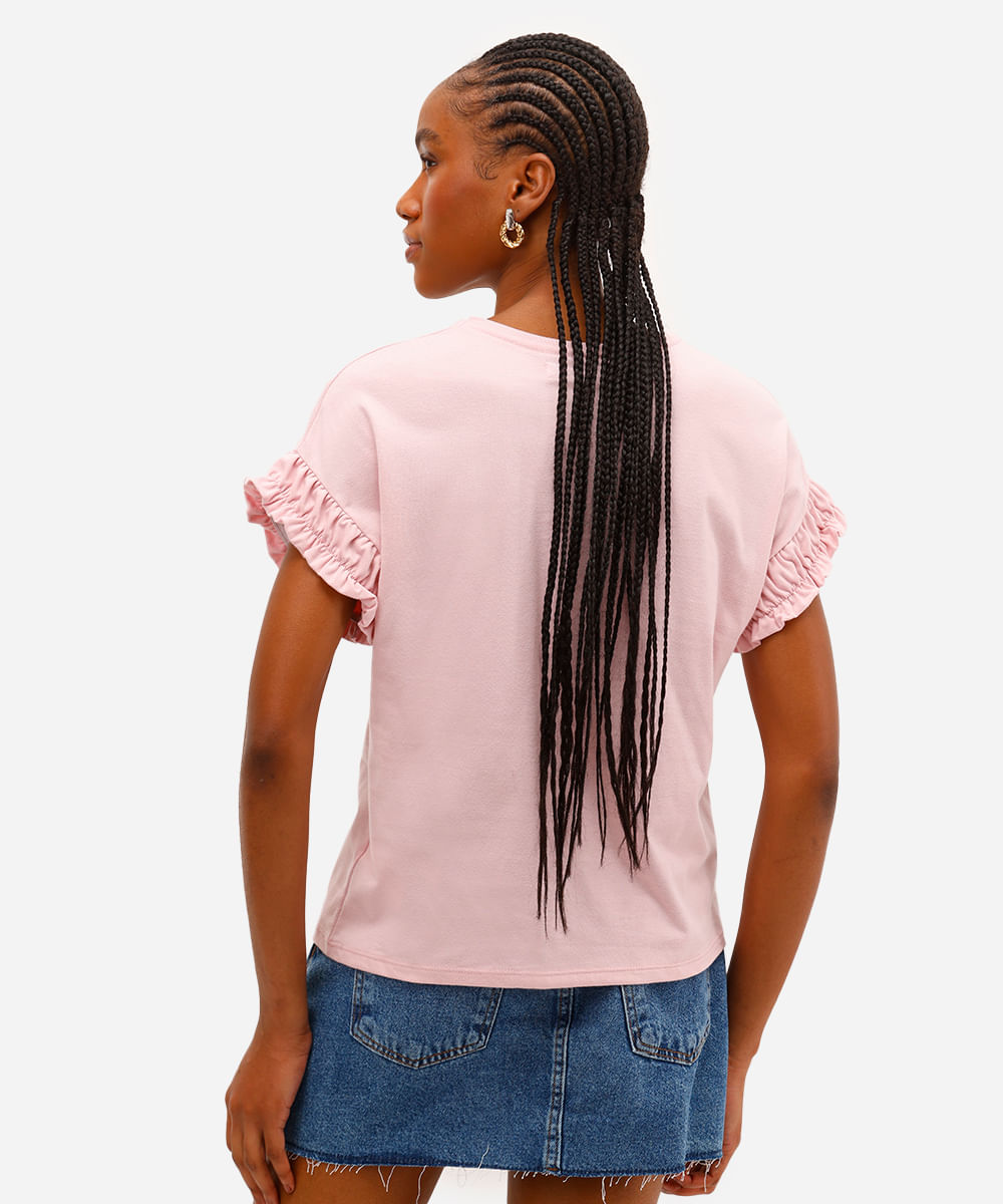 camiseta de algodão manga curta com fru fru rosa