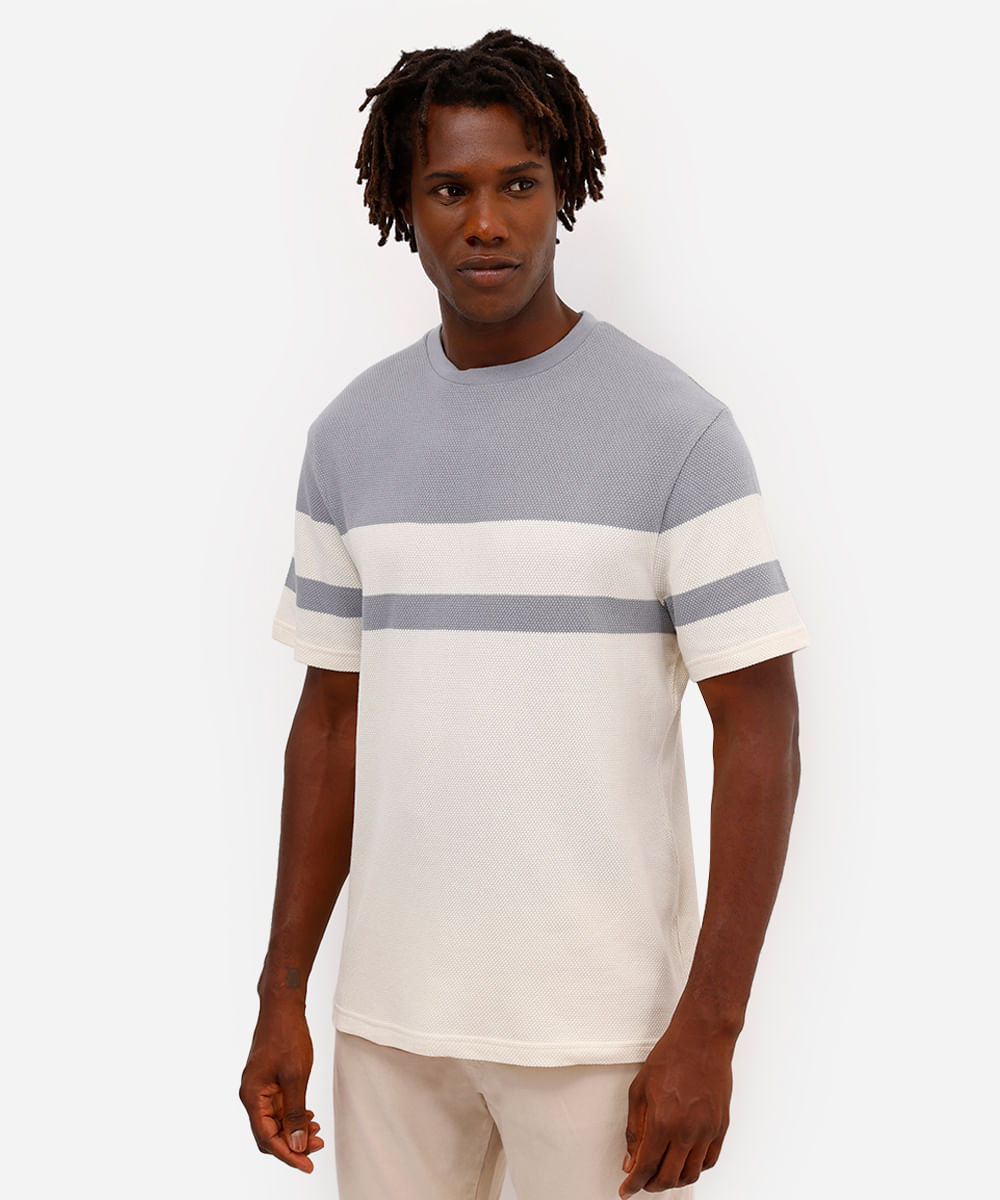 camiseta comfort texturizada listrada manga curta azul
