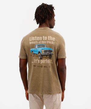 camiseta comfort masculina de algodão estonada carro bege