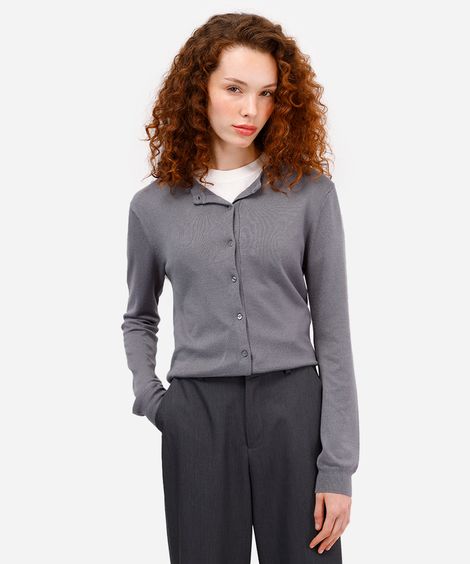 cardigan feminino de tricot  cinza