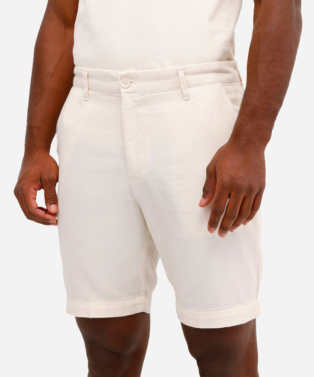 bermuda reta com linho e bolso chino off white