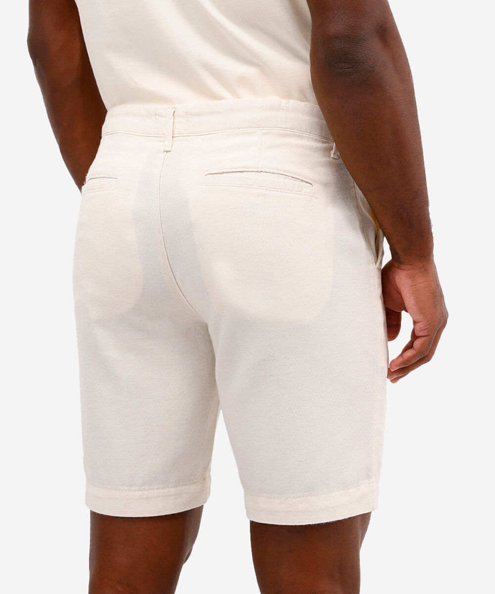 bermuda reta com linho e bolso chino off white