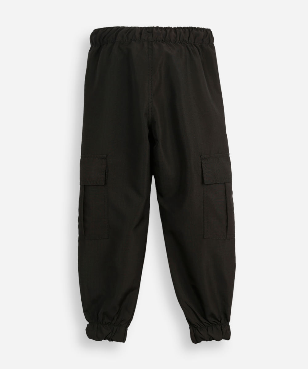 calça jogger infantil com bolsos cargo preta