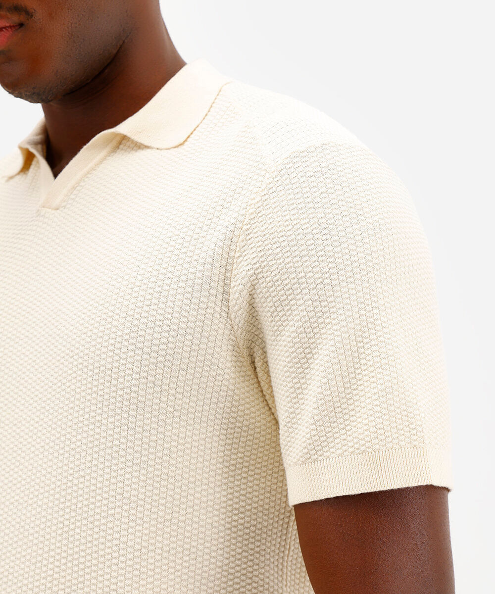 polo masculina de tricot manga curta texturizada off white