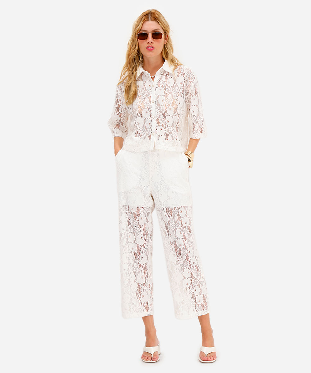 calça reta feminina de renda floral off white