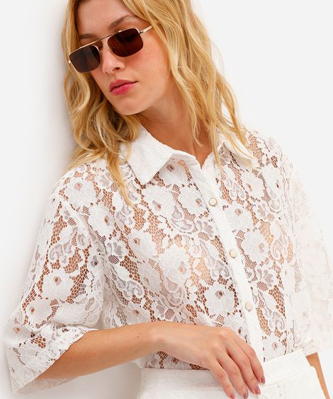 camisa feminina de renda manga curta floral off white