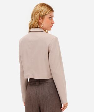 blazer cropped feminino de alfaiataria bege