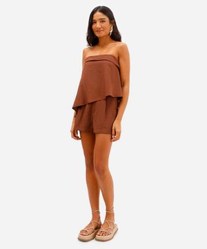 short feminino de alfaiataria com viscose marrom
