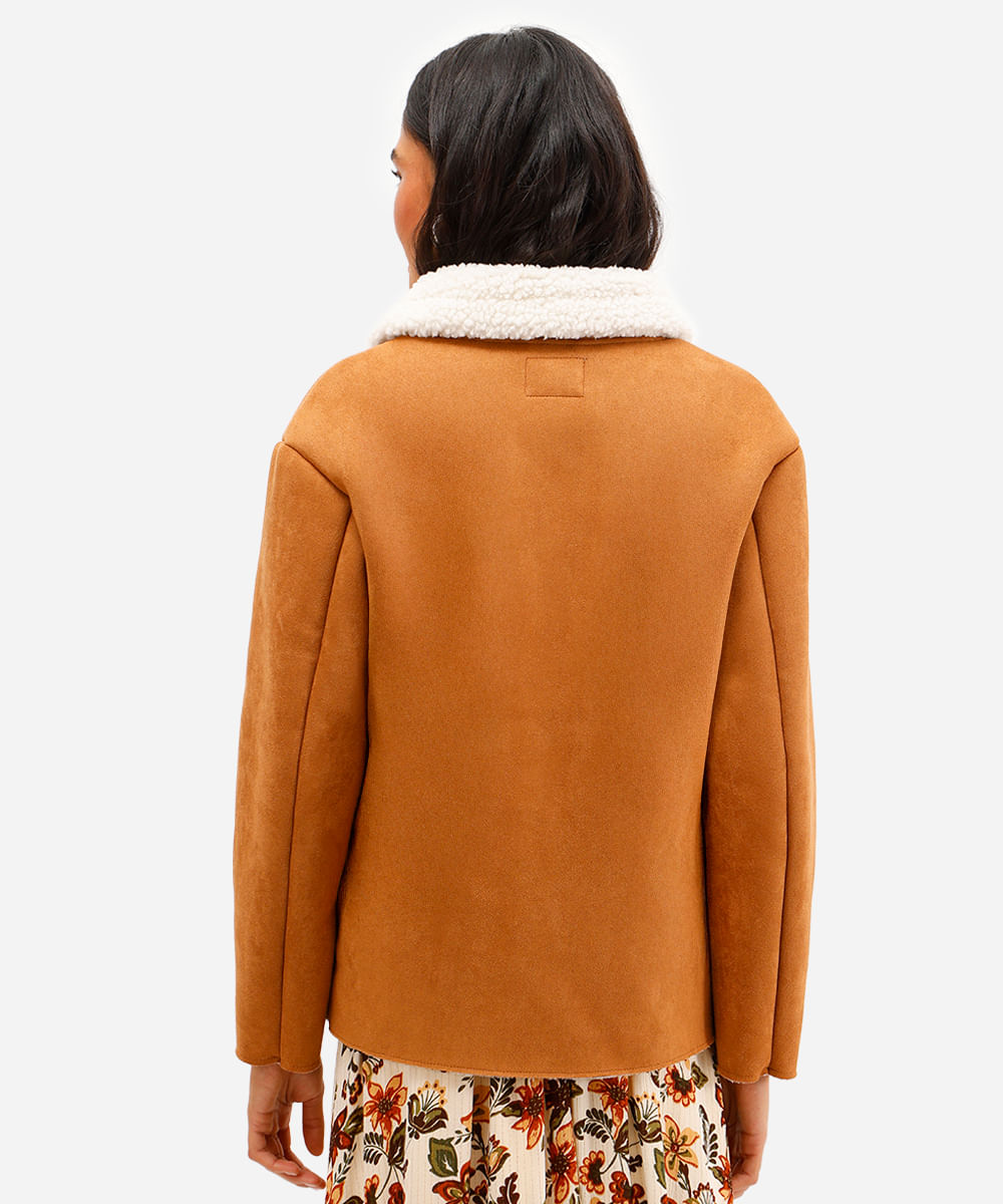 jaqueta feminina de suede gola sherpa marrom