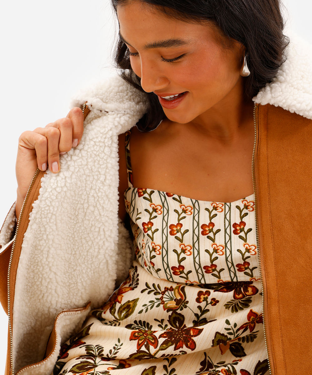 jaqueta feminina de suede gola sherpa marrom