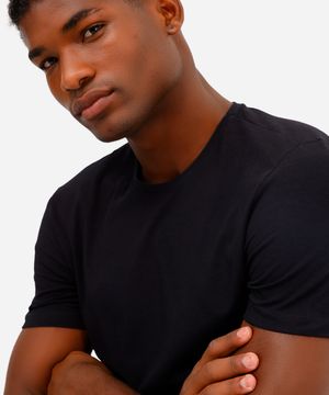 camiseta slim básica manga curta - preto