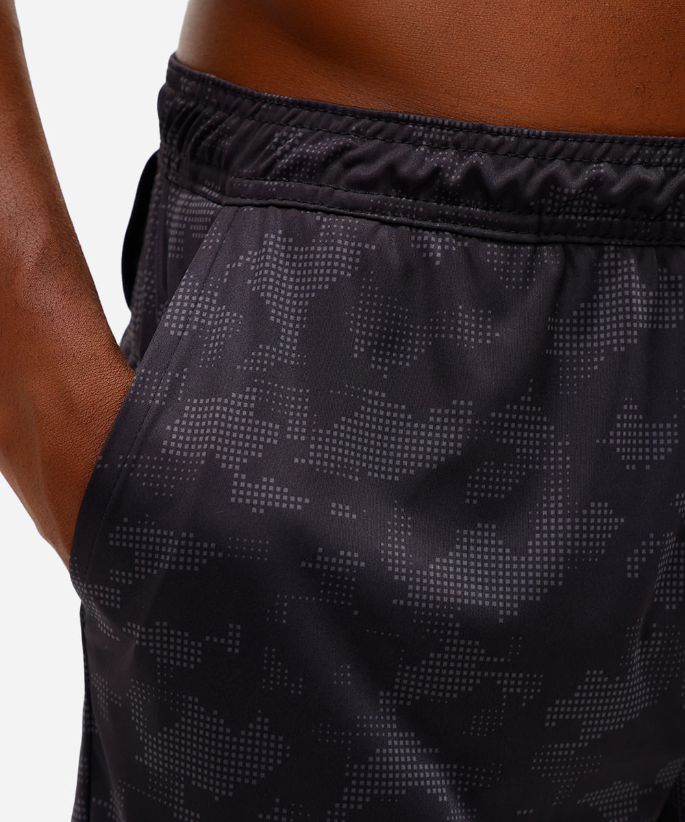 short masculino esportivo com bermuda interna camuflado preto