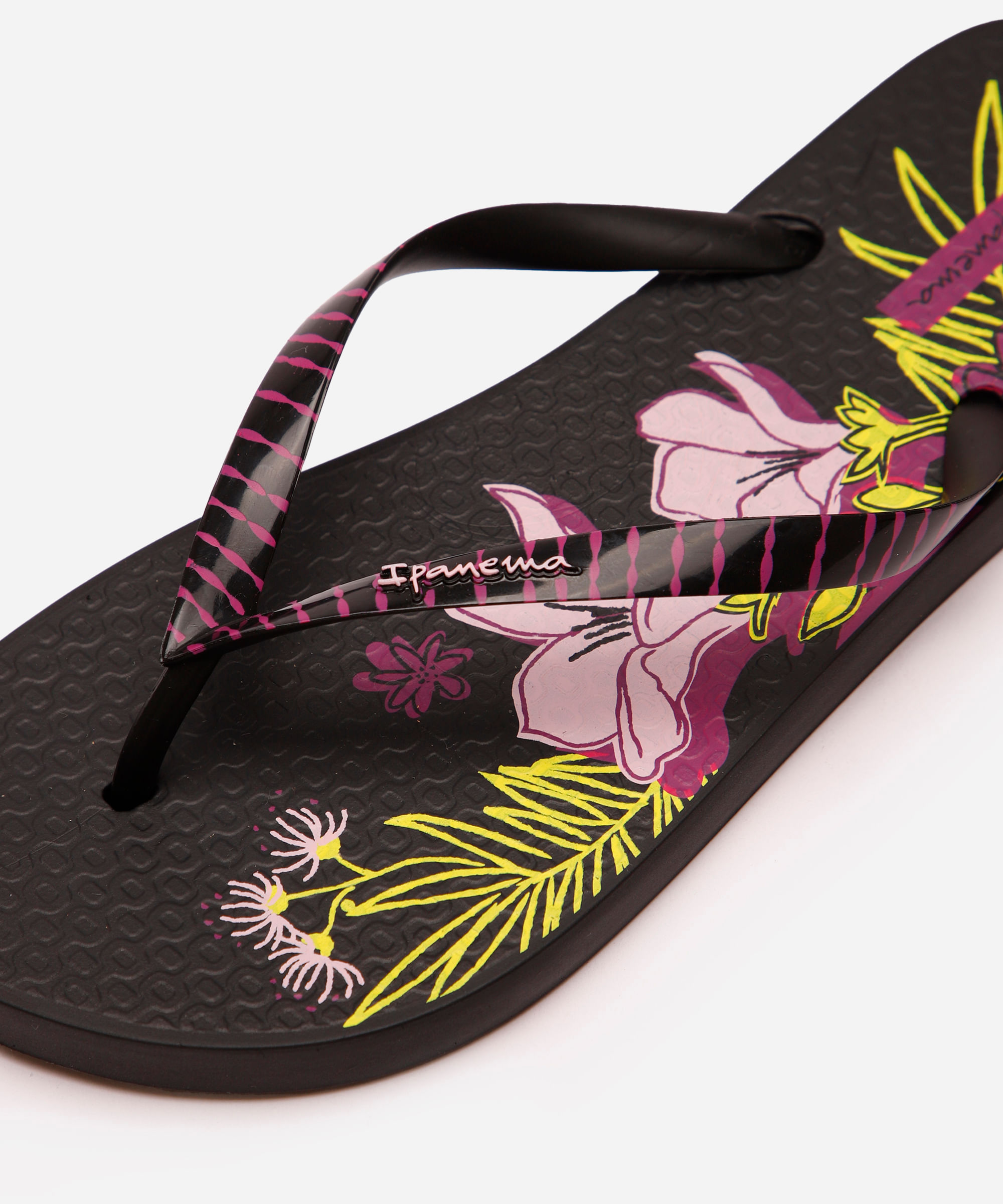 chinelo ipanema slim floral - preto