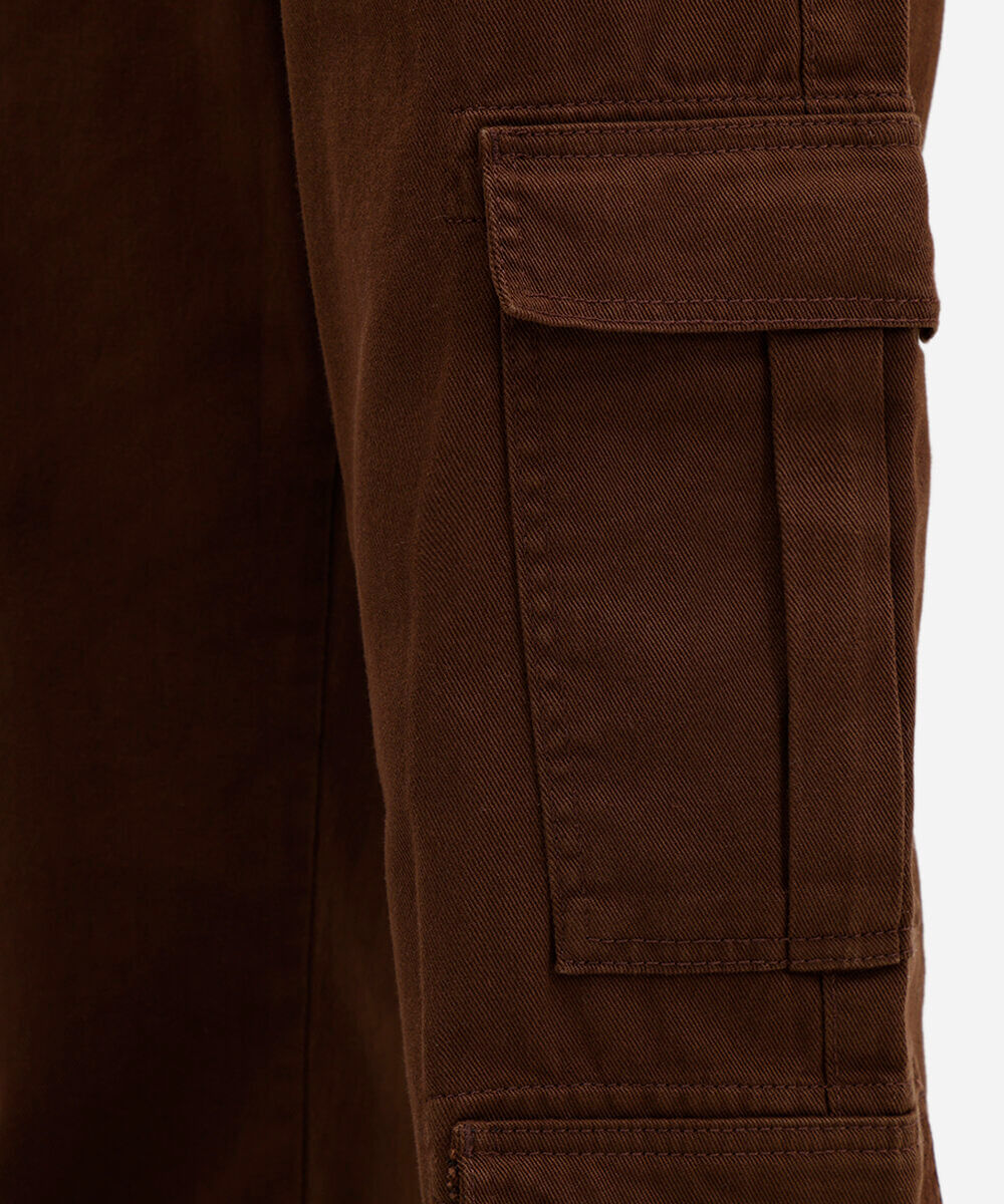 calça cargo feminina de sarja cintura média marrom