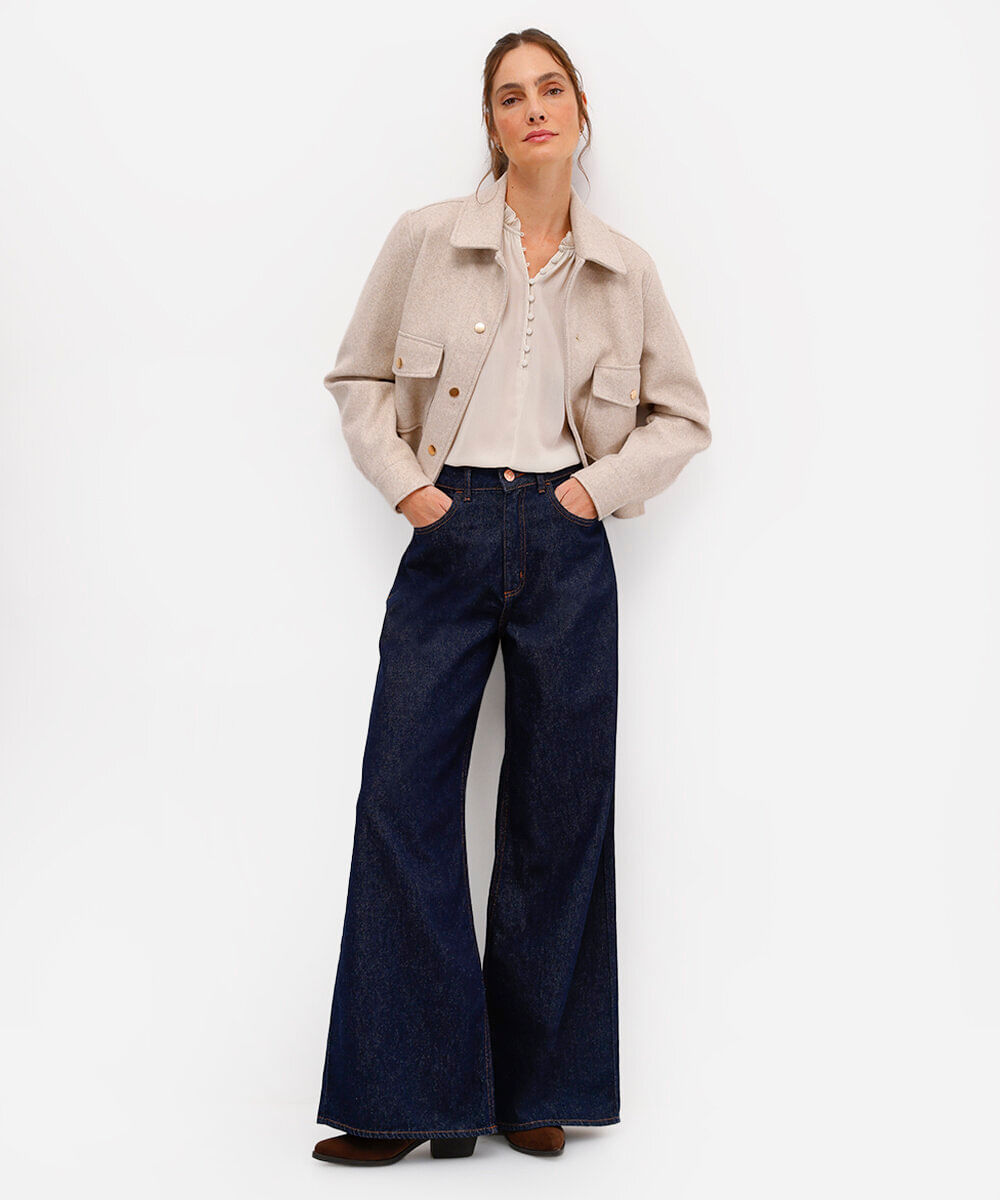 bata feminina com babado texturizada bege