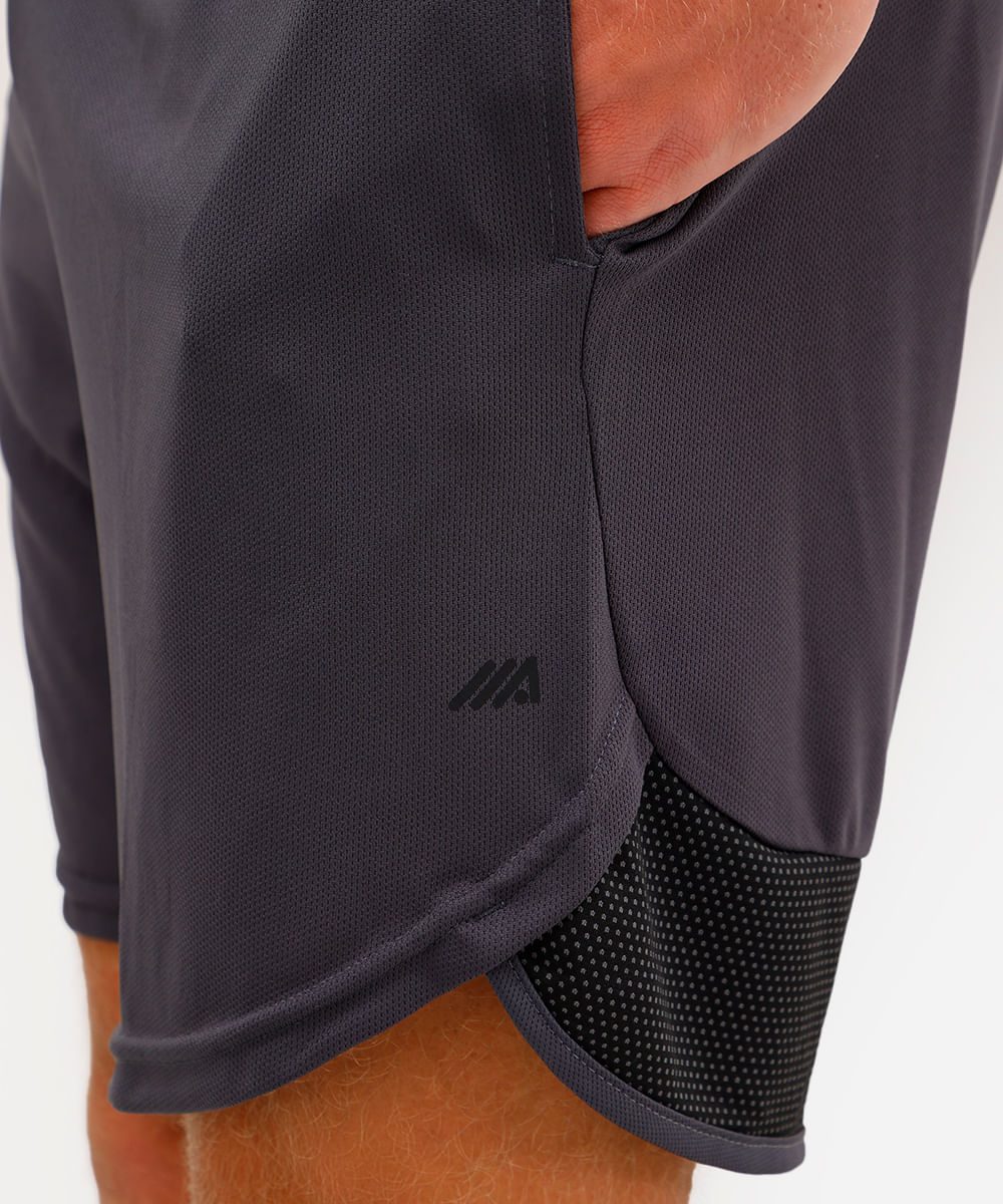 short masculino esportivo texturizado com recorte - chumbo