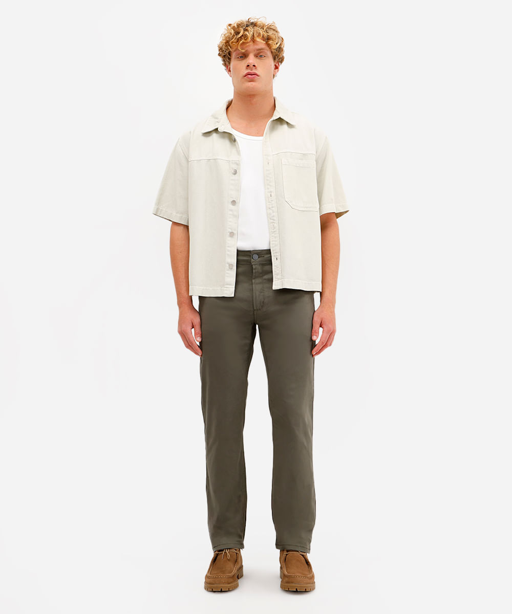 calça reta de sarja comfort verde