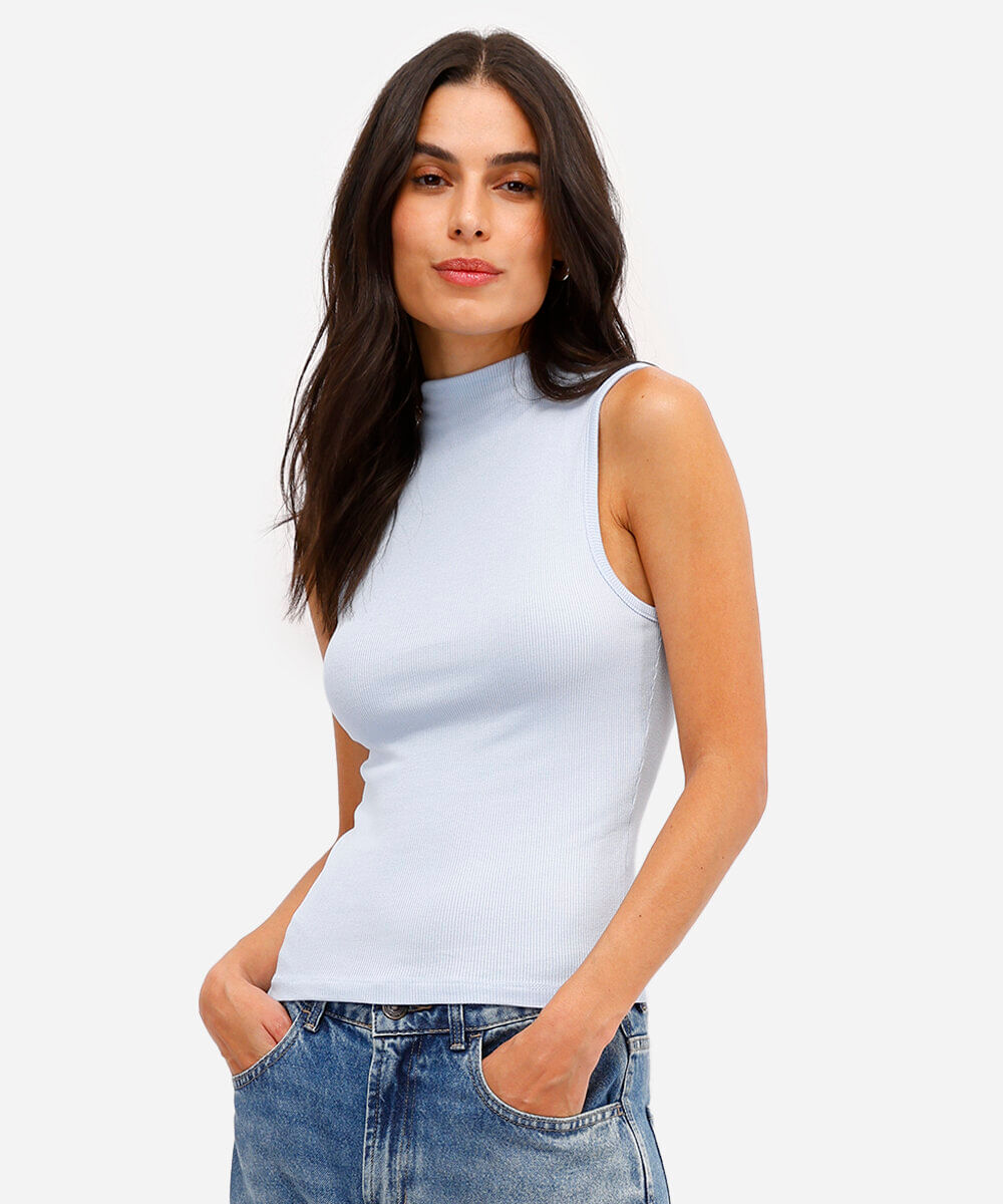 regata canelada de viscose gola alta azul