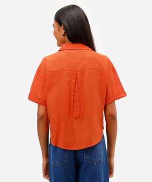 camisa feminina de algodão manga curta com bolsos laranja