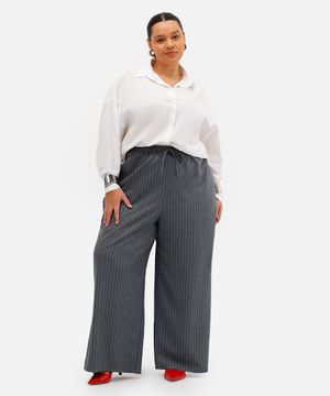 calça reta feminina risca de giz cós elástico plus size cinza
