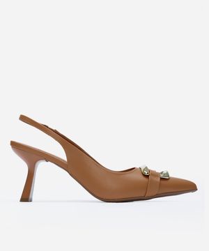 scarpin bico fino feminino com fivela oneself marrom